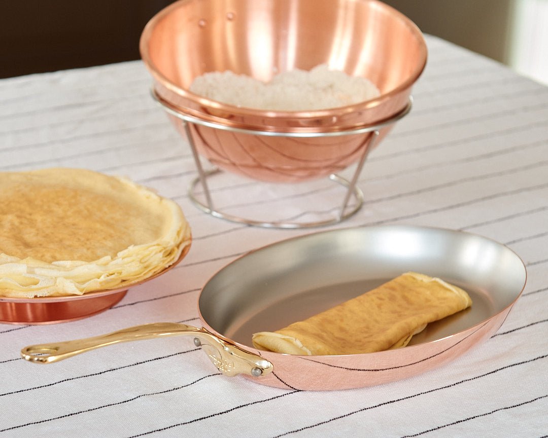 Mauviel M'Heritage M'150 B Copper Oval Frying Pan With Brass Handle, 13.7-in x 9.8-In